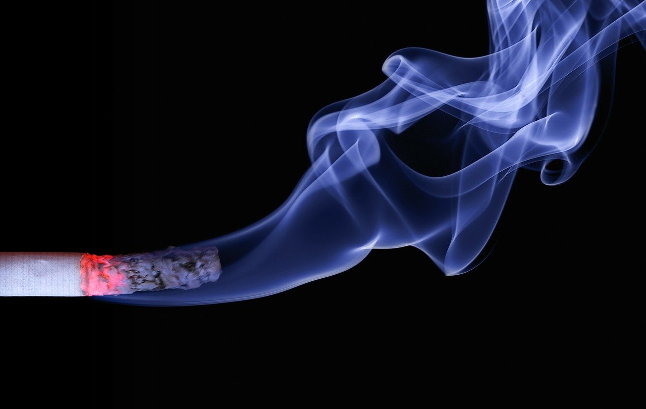 В большинстве случаев заболеваний ХОБЛ виновато курение